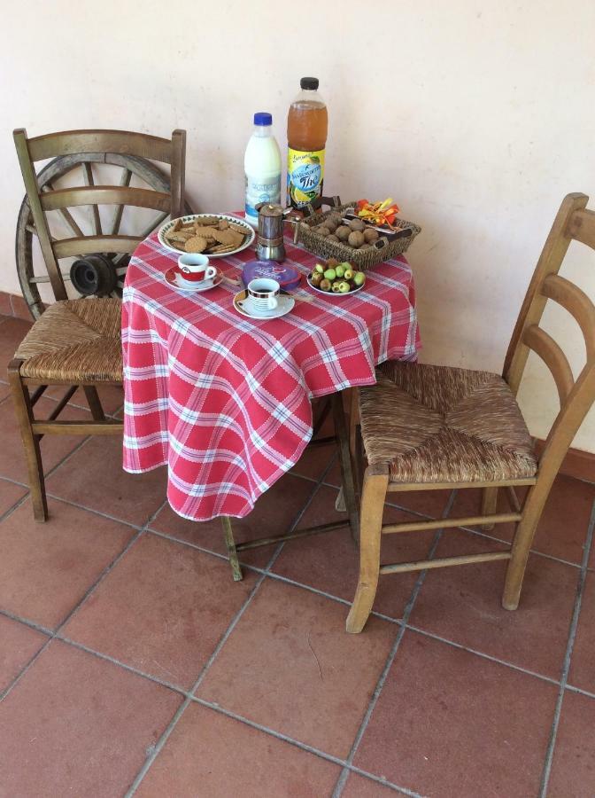 Taverna Grika Villa Лече Екстериор снимка
