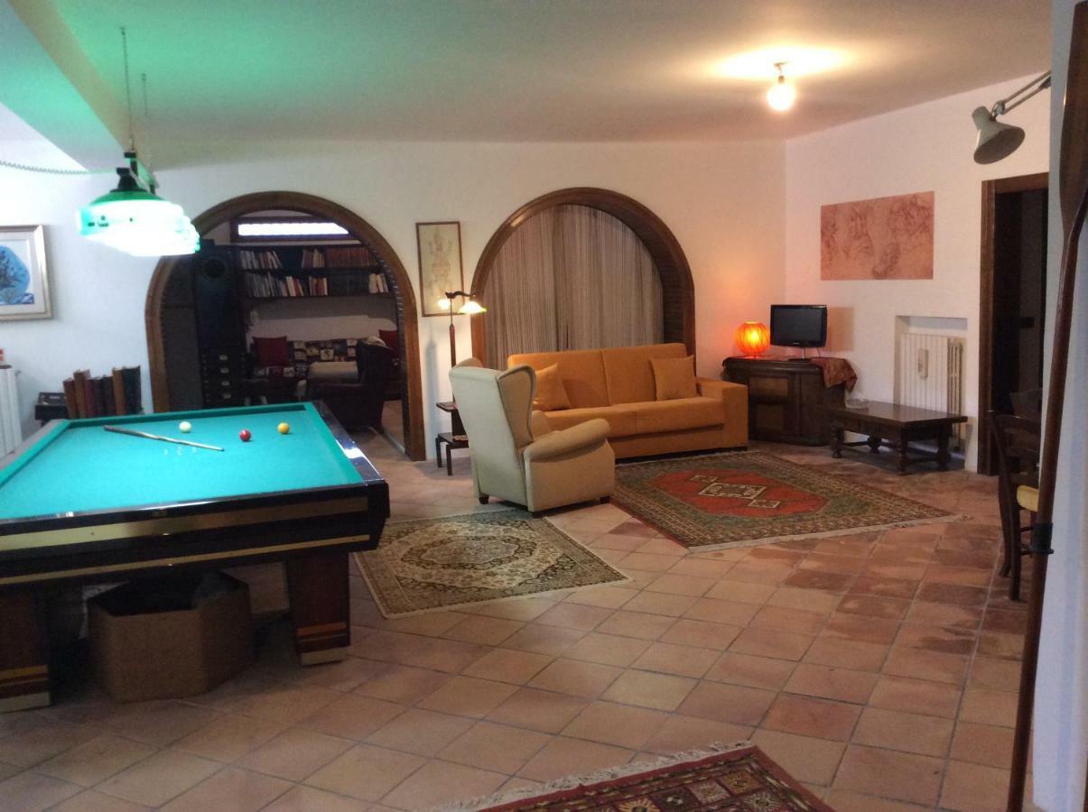 Taverna Grika Villa Лече Екстериор снимка